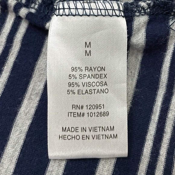 Olive & Oak Striped Dress - Picture 5 of 6